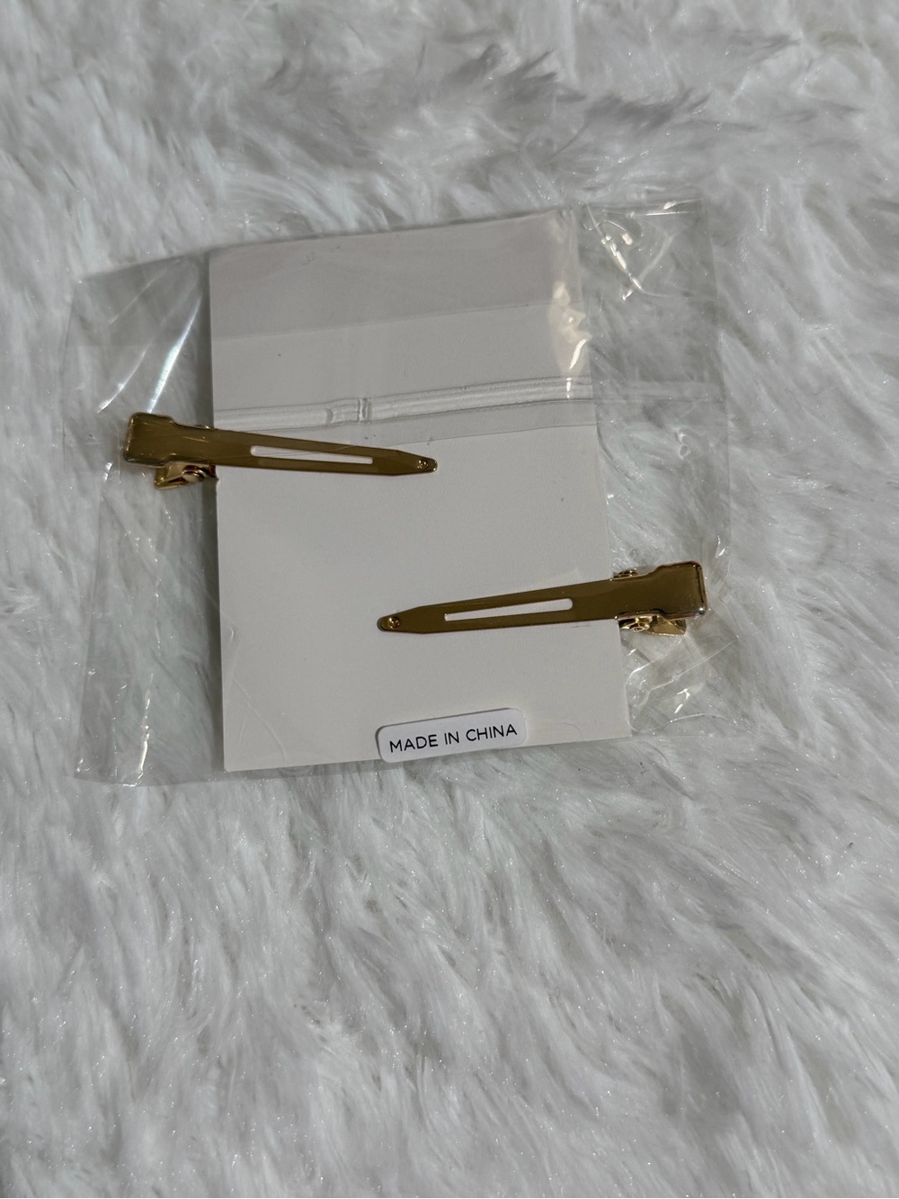 NWT Tatcha Beauty Skincare Hair Clips Set of 2 Non Crease Hair Accessories Aqua - Picture 2 of 3